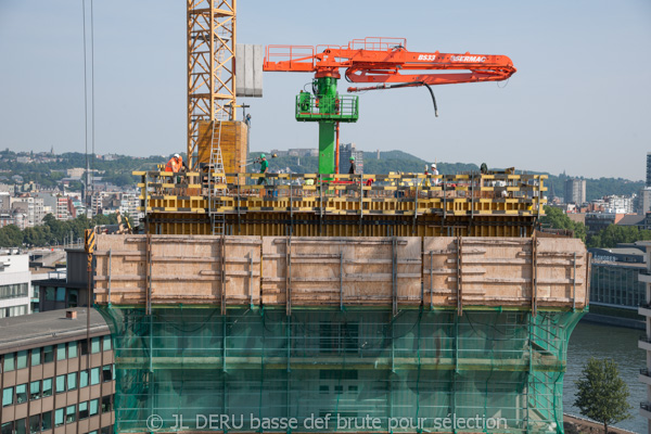 tour des finances à Liège